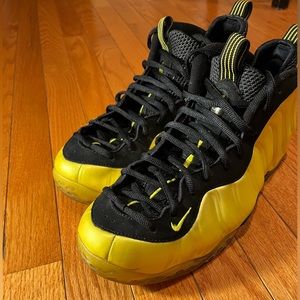 Nike Air Foamposite One Electrolime/ Black size 11.5